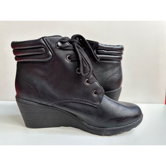 Bongo Willow woman size 10 M black lace up wedge booties casual ankle boots. - Picture 5 of 11